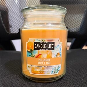 Candle-Lite island Bellini 18 oz candle